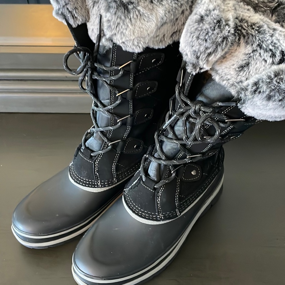 Khombu Snow Boots
